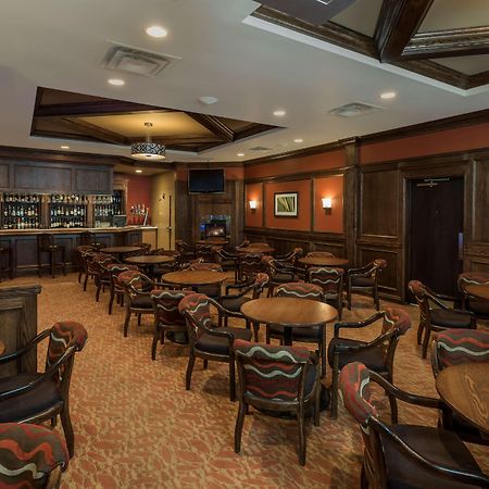Best Western Plus Winnipeg Airport Hotel Exterior photo